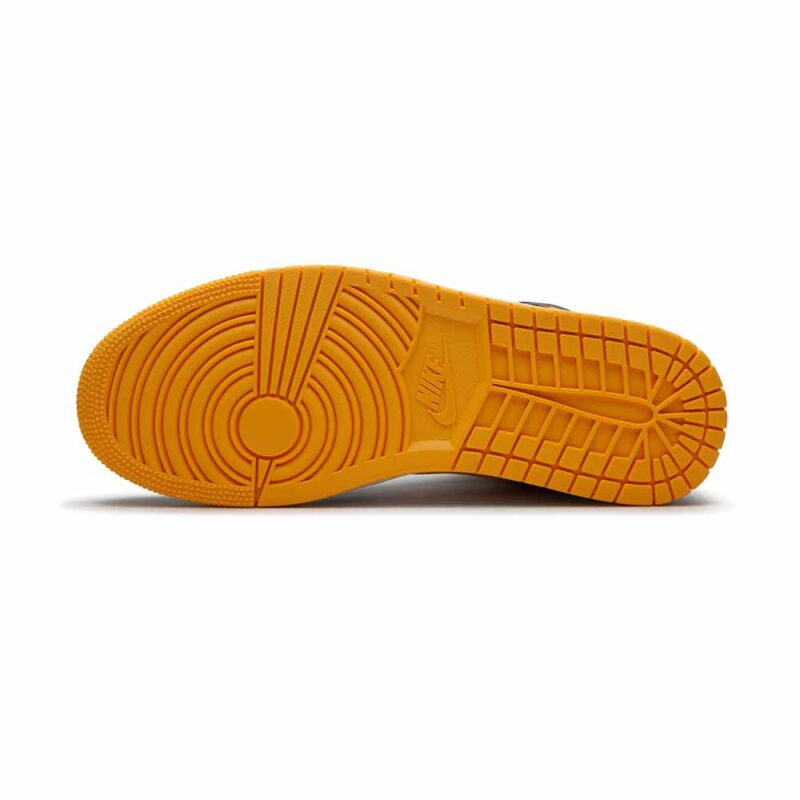 Jordan WMNS Air Jordan 1 Mid SE “Orange Black” - Image 5