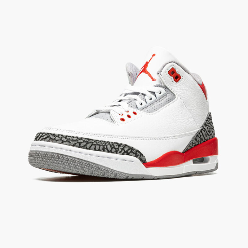 AIR JORDAN 3 RETRO OG “Fire Red 2022” - Image 4